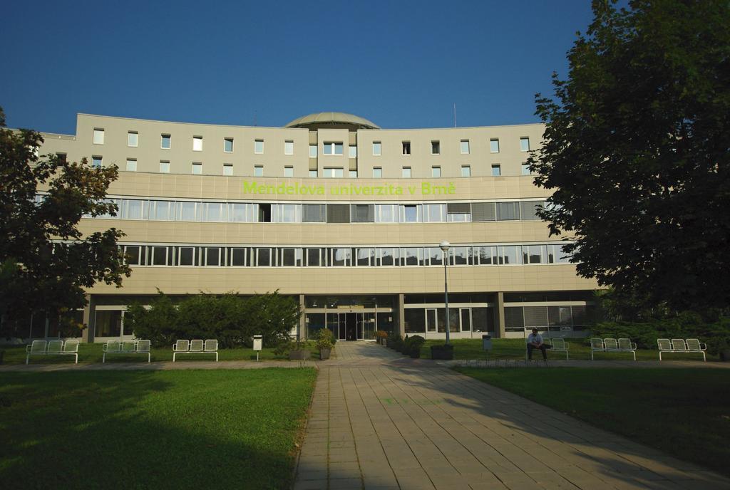 מלון ברנו Kolej Akademie מראה חיצוני תמונה